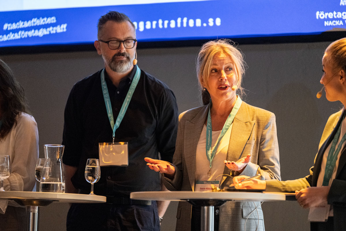 Panelsamtalet Nacka bygger stad, Katarina Wåhlin Alm på scen på Nacka Företagarträff